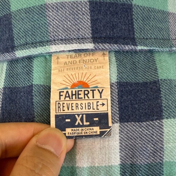 Faherty Plaid Reversible Flannel Button-Up Men's Shirt Size XL - Picture 7 of 9